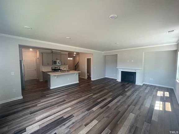 2nd image of 1115 Wishing Well Ln