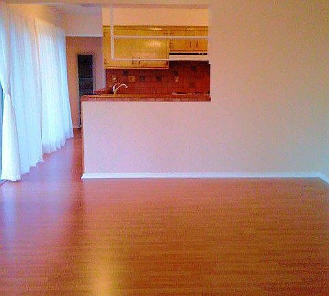 3rd image of 49 Kingston Ln