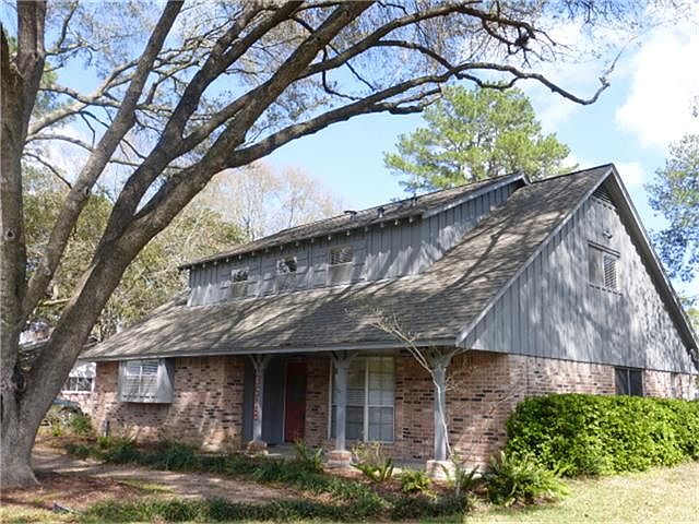 Lovely 4 bedroom, 2 bath home on approximately 1/2 acre tree shaded lot!