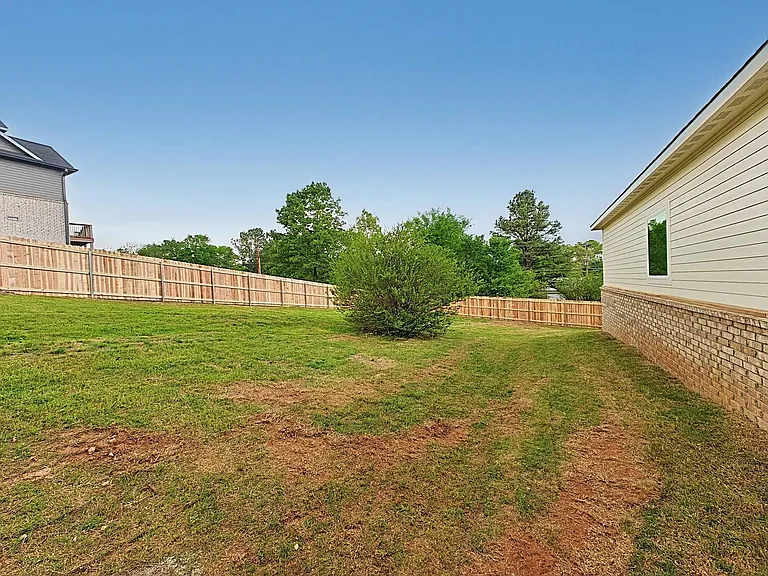 819 E Finley Ridge Dr — Photo 23