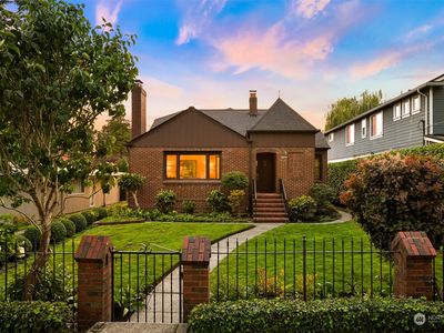 7541 45th Avenue NE, Seattle, WA, 98115
