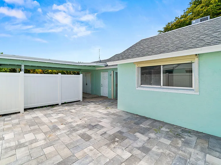 9162 SW 5th St #A — Photo 27