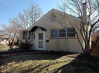 990 N Cook St, Denver, CO 80206