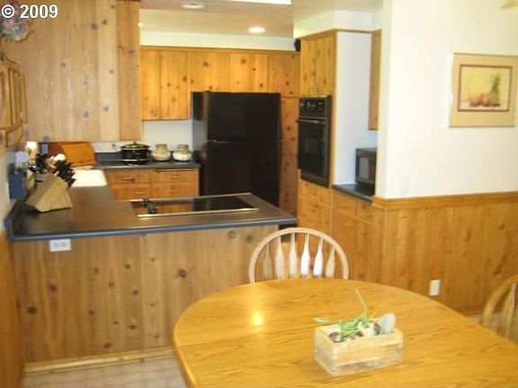 169 Ferndale Dr., Eugene, OR