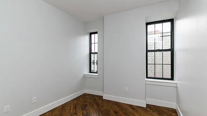 Rented by Nooklyn NYC LLC | media 14