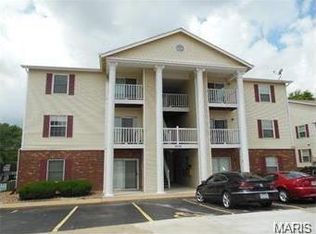 3129 Edwards Pl APT 201, Maryland Heights, MO