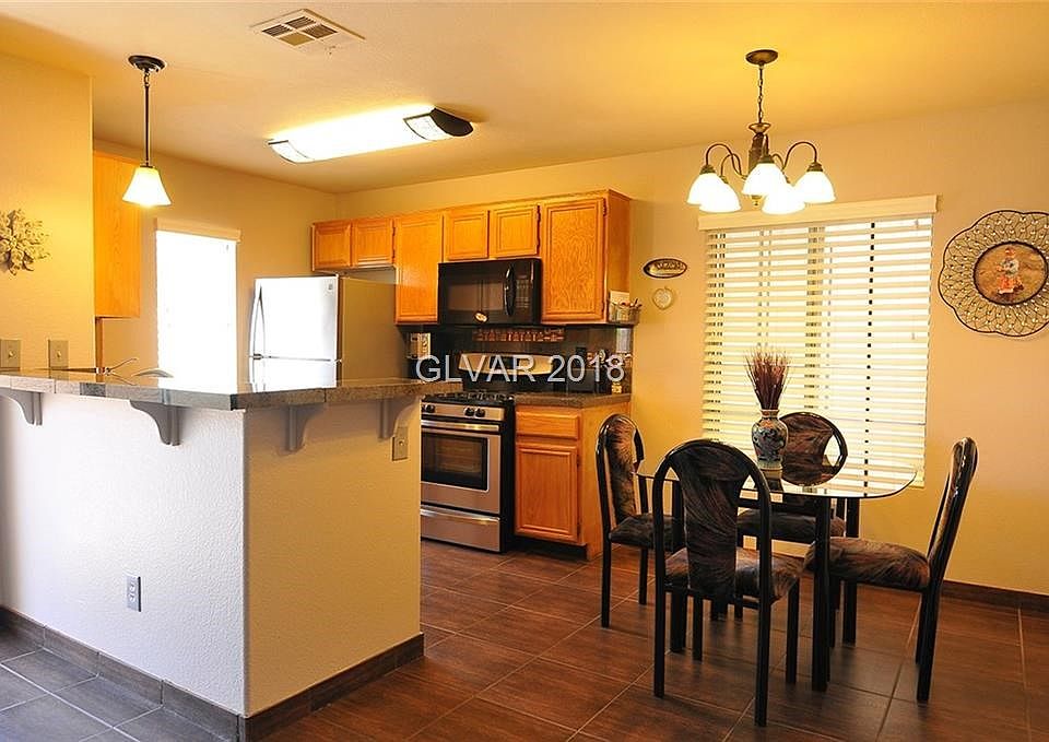 1st image of 3125 N Buffalo Dr Unit 1082