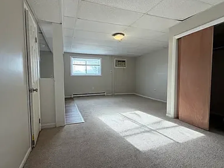 165 Main St #6 — Photo 2