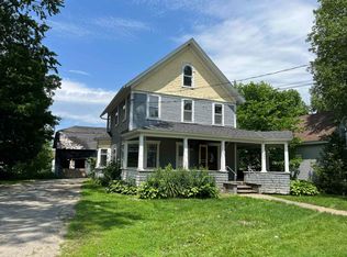 224 Main St, North Troy, VT 05859