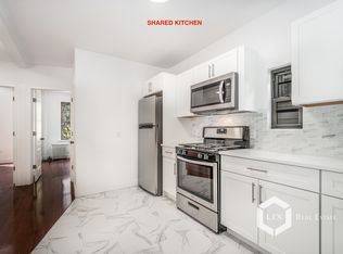 518 E 8th St #2D, Brooklyn, NY 11218