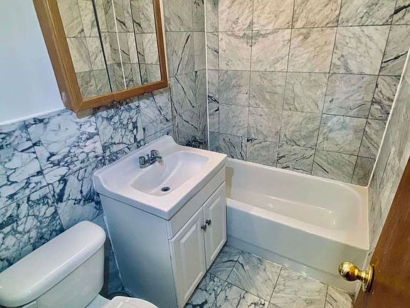 3rd image of 361 E 10th St APT 43