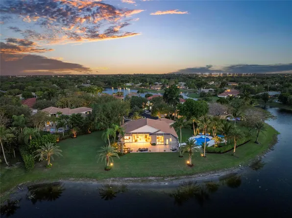 6627 NW 101st Terrace, Parkland, FL 33076