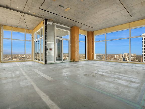 5th image of 9 W Walton St #3600