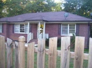 66 Buena Vista St, Winder, GA 30680