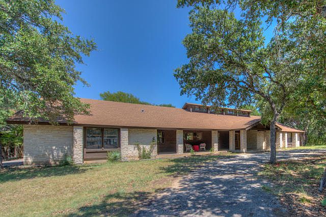 1st image of 106 Woodland Trl