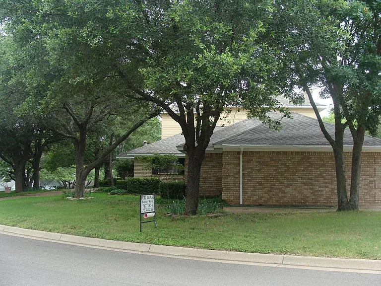9622 Oak Springs Dr — Photo 5