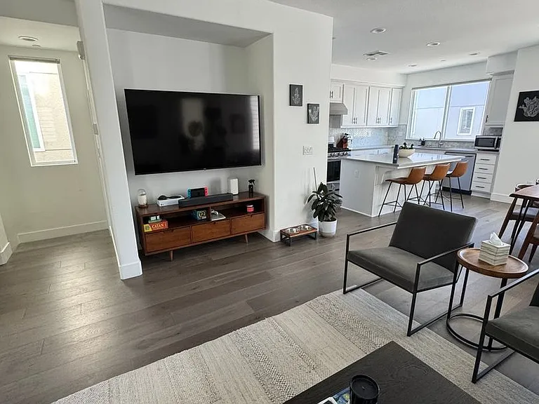 892 Estuary St — Photo 19