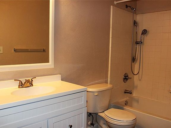 5th image of 18432 Bridle Club Dr #18432