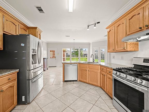5th image of 38278 Oakleigh Ln
