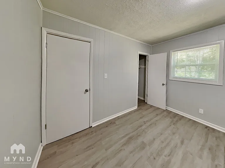 10122 Allen Dr SW — Photo 10