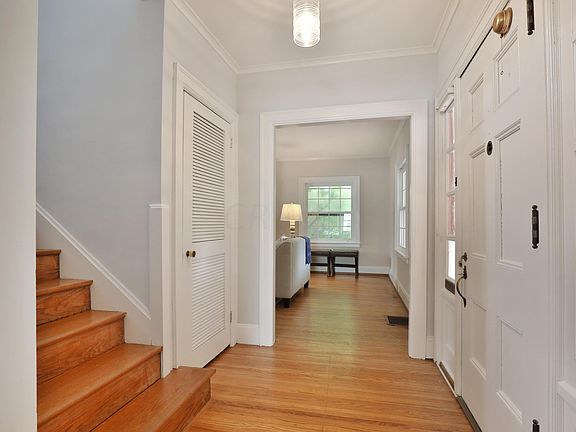 3rd image of 46 Northmoor Pl