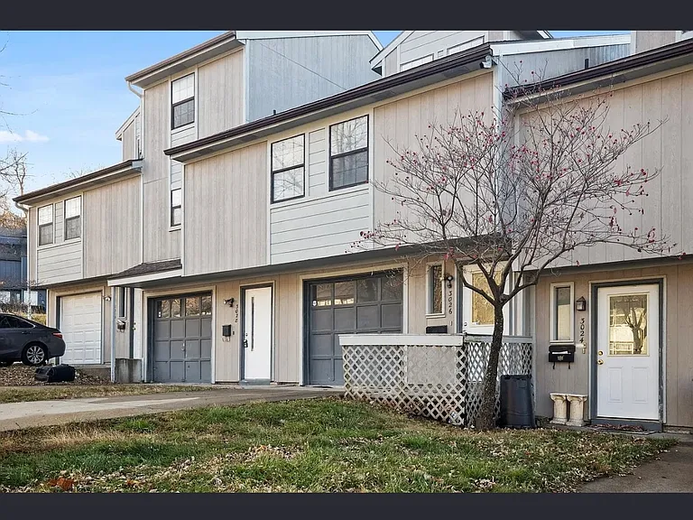 3030 Eaton St #A — Photo 3
