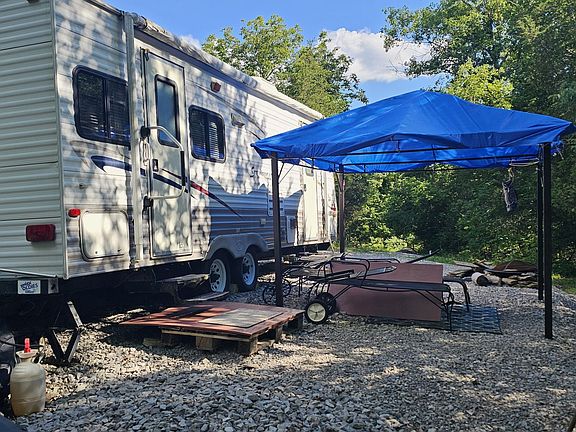 2nd image of 2684 Newby Ln