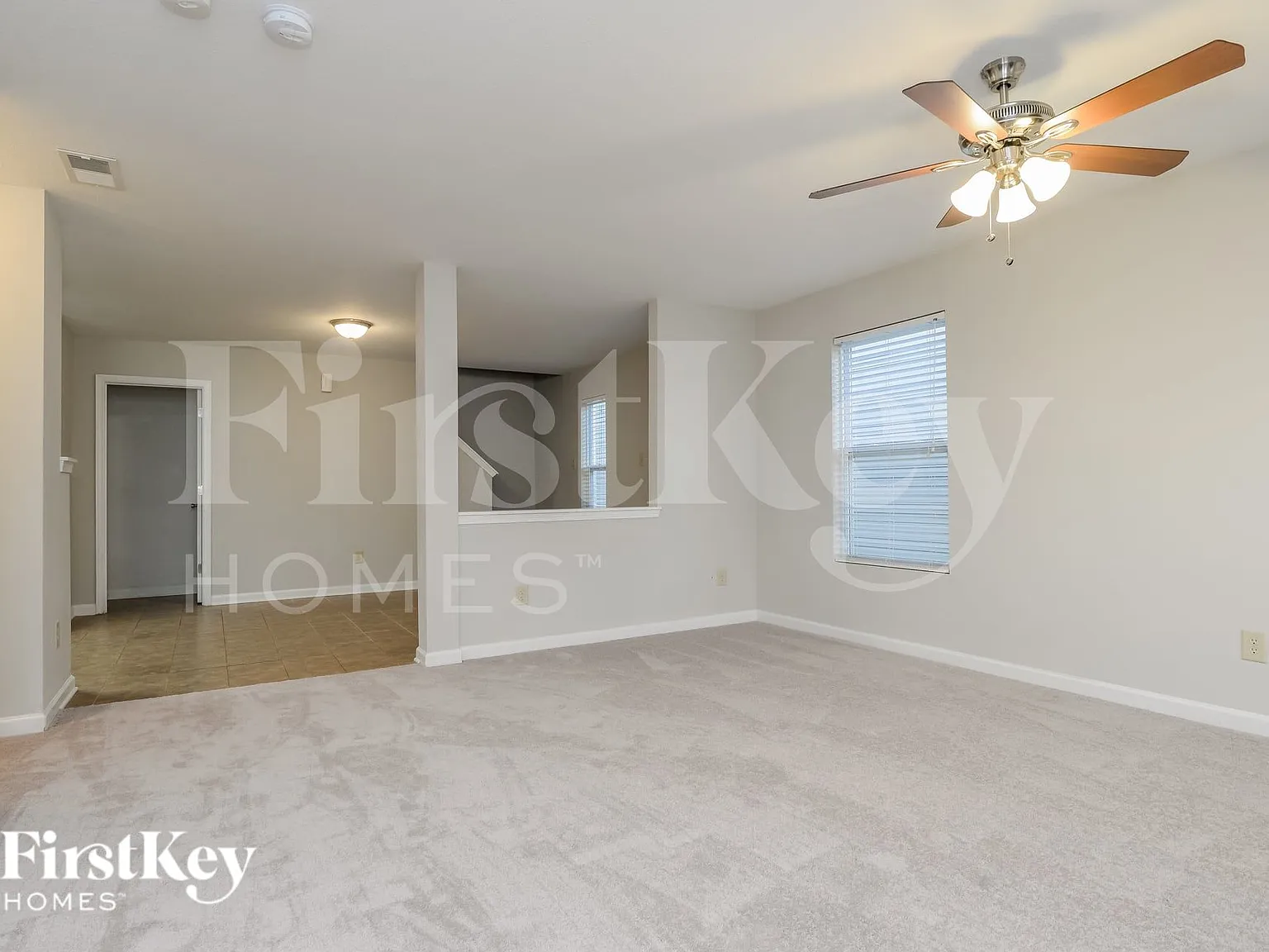 3 bed, 2.5 bath, 2247 sqft, $2,150 — Photo 3