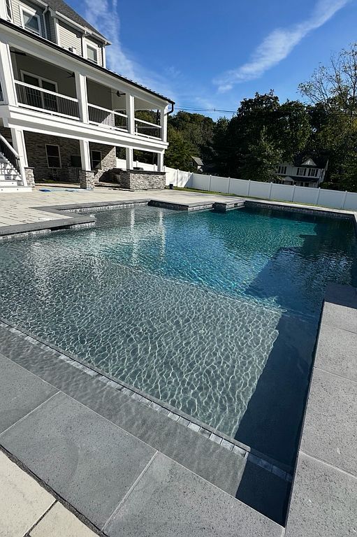 1601 Lakewood Rd - Property Image
