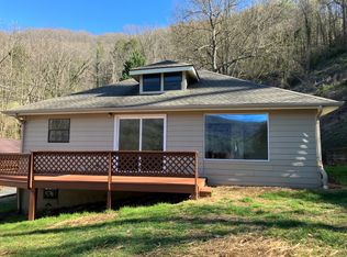 22 Morris St, Sylva, NC 28779