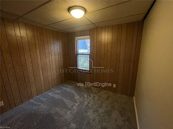 5th image of 1213 Sherman St