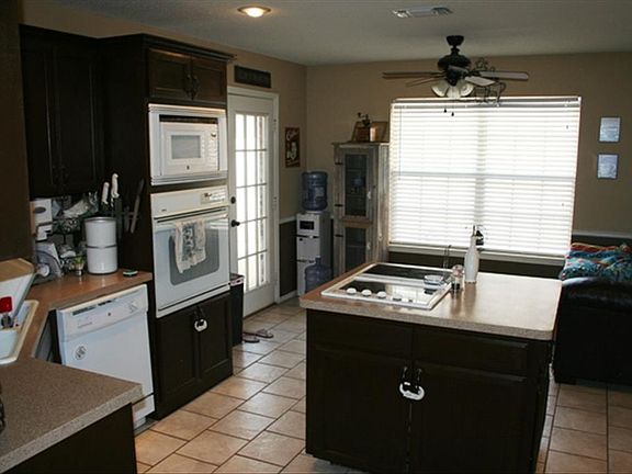 3rd image of 5225 Coral Way