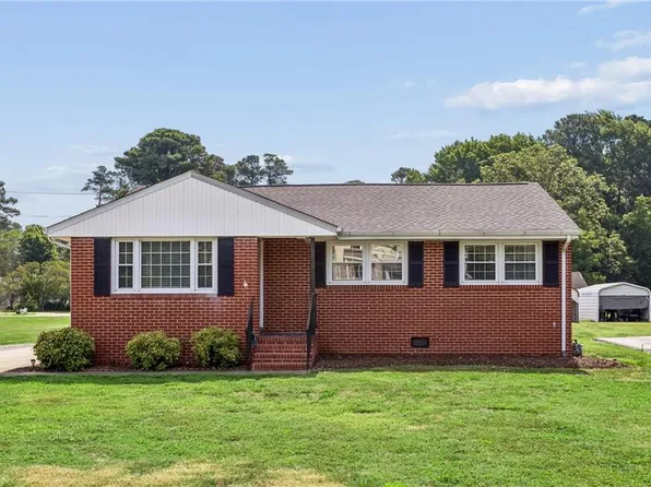 97 Cedar Rd, Poquoson, VA 23662
