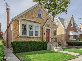 2832 N Mont Clare Ave, Chicago, IL