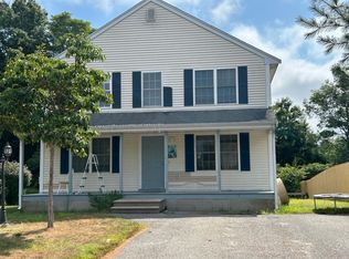 30 Nicholas Dr, Wareham, MA 02571