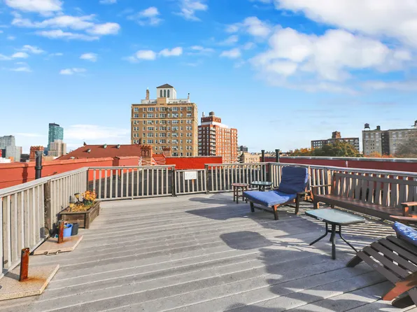 25 Plaza Street West image 19 of 19