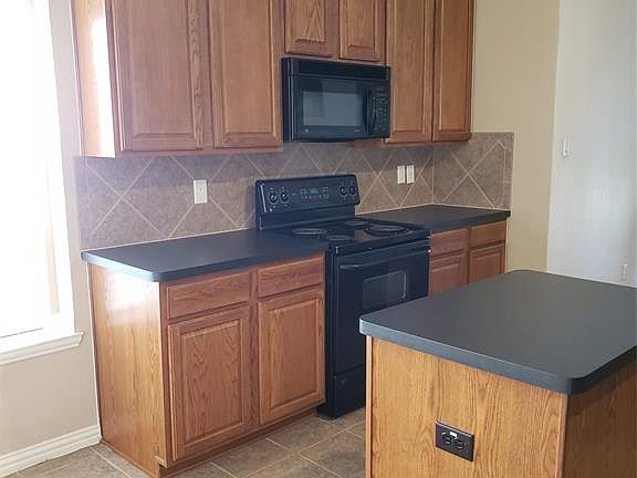 5th image of 7949 Adobe Dr