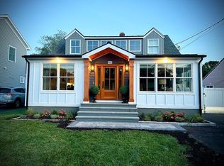 461 Riverside Dr, Fairfield, CT 06824