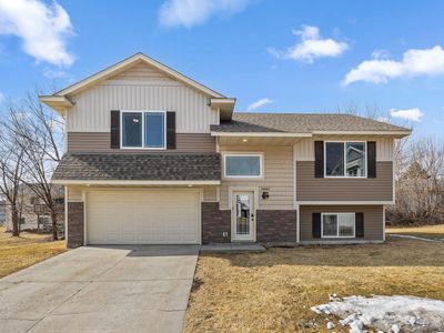 30682 Revere Ave, Shafer, MN, 55074