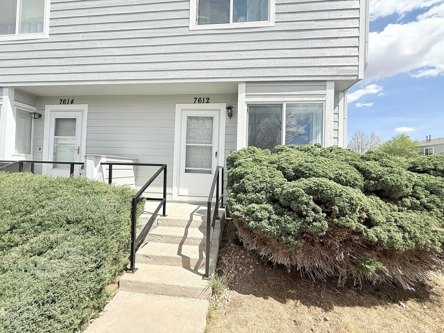 7612 Lexington Manor Drive — Photo 2