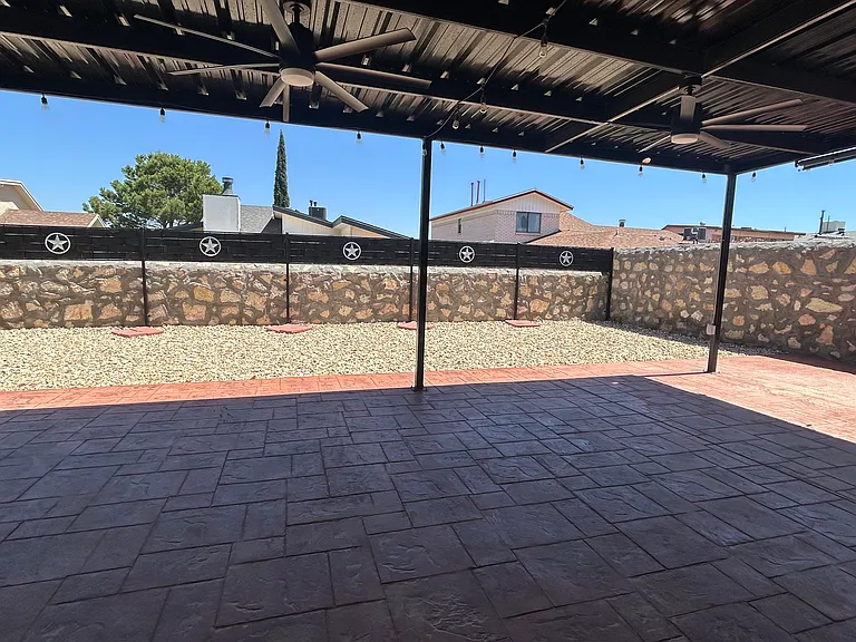 11805 Scott Simpson Dr — Photo 8