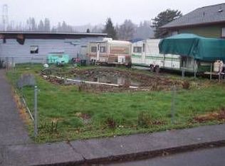 775 Mill Ave, Reedsport, OR 97467