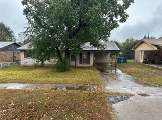 317 Gilbert Dr, Vivian, LA 71082