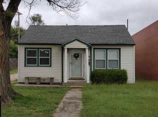413 E 22nd St, Hays, KS 67601