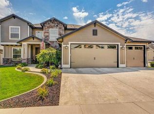 1113 E Tuttle St, Meridian, ID 83646