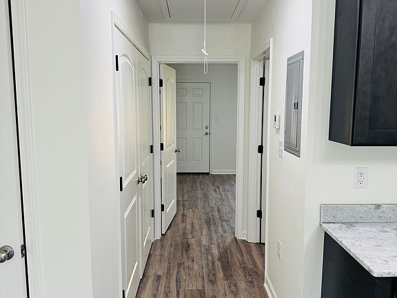 5th image of 1307 Lafourche Dr #1
