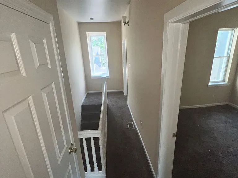 3329 Ridge Avenue — Photo 8