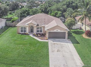 4445 SW Gagnon Rd, Port Saint Lucie, FL 34953