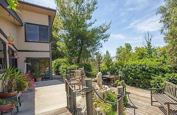 3rd image of 28355 Margaret Ln