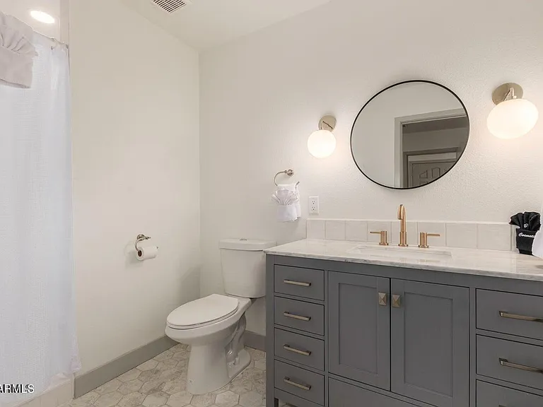 8419 E Granada Rd — Photo 28